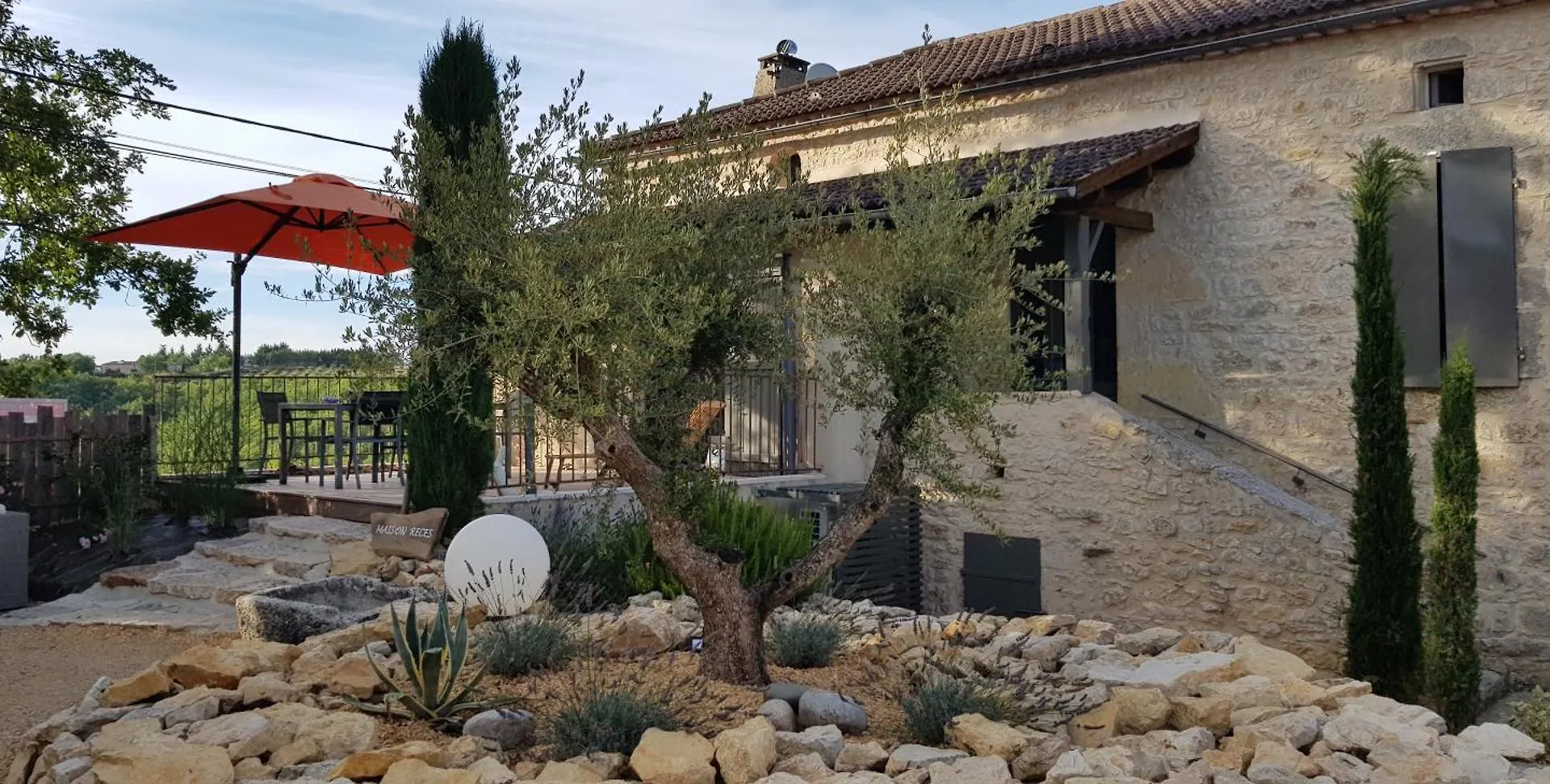 Maison Reces Floressas