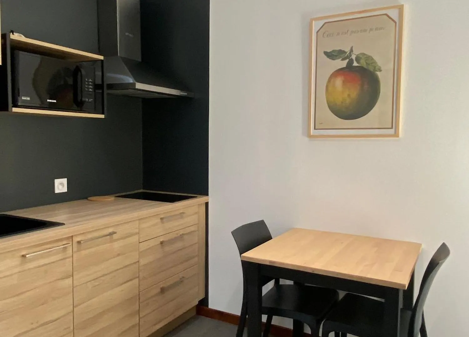 Maison Reces Floressas Couette-café